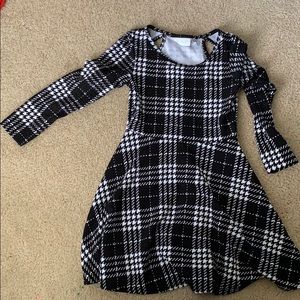 Black/white plaid dress